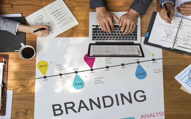 service-branding-membangun-identitas-lewat-kualitas-layanan